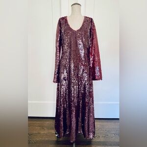 Zara Shimmering Sequinx Long Sleeve Dress in Gorgeous Bordeaux Wine Color